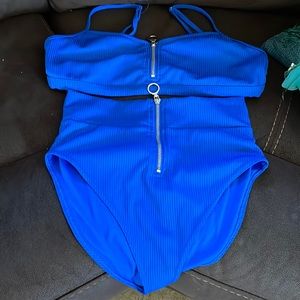 Blue two piece swimsuit, zip up, size xl